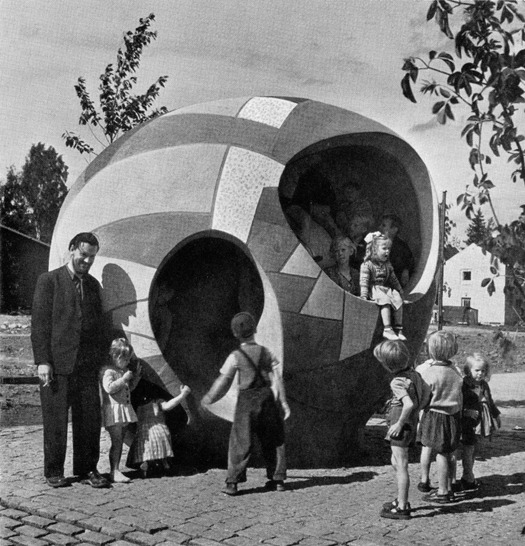 The Imagination of Playgrounds